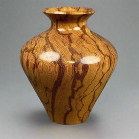 Maple Wood, hand turned ART Vase, Signed, Excellent Condition 7.5"