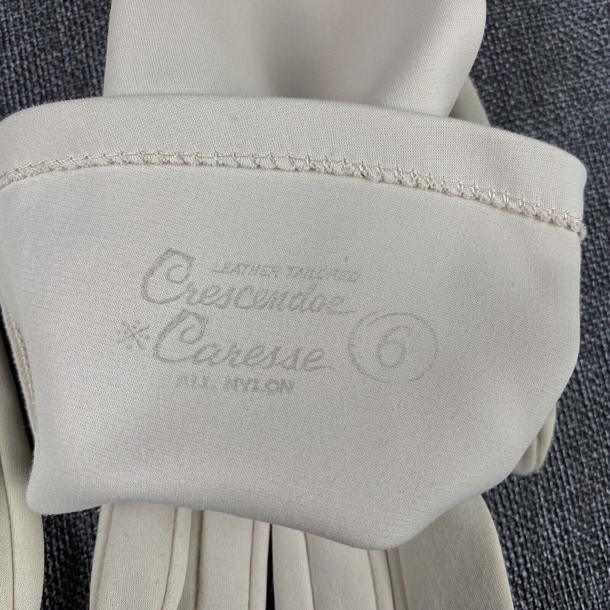 Vintage CRESCENDOE Tailored Nylon Gloves Cream Washable  Size 6 Original Bag