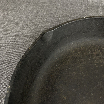 Vintage No.8 Cast Iron 10 5/8 Skillet