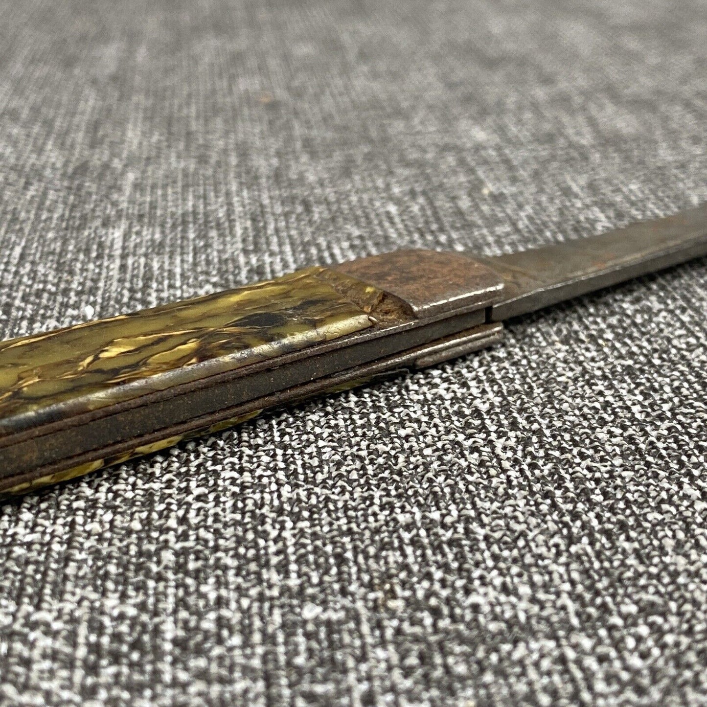 Antique Vintage KENT NEW YORK CITY Celluloid Pull Pocket Knife