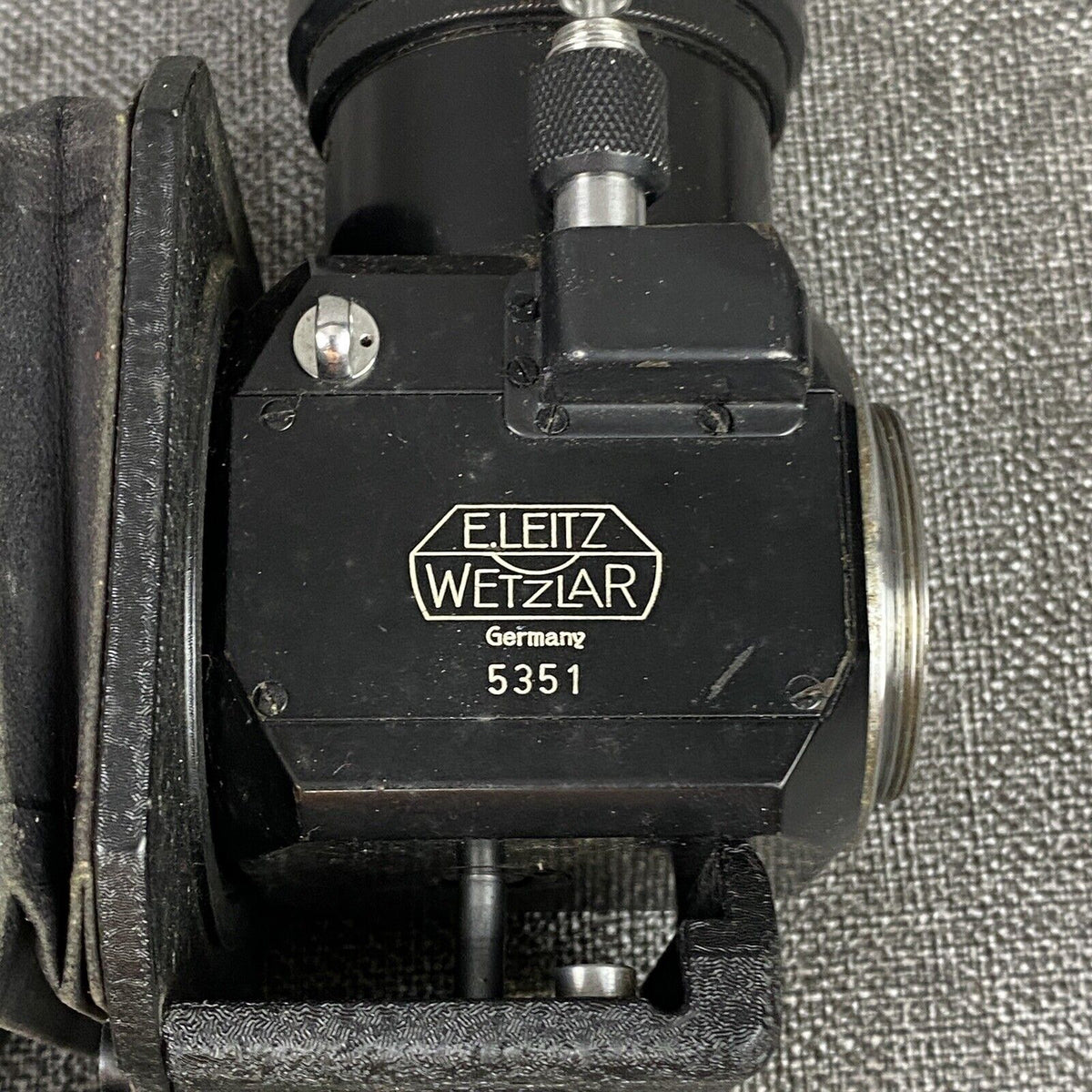 Leitz Wetzlar Leica focusing bellows with the carrying case