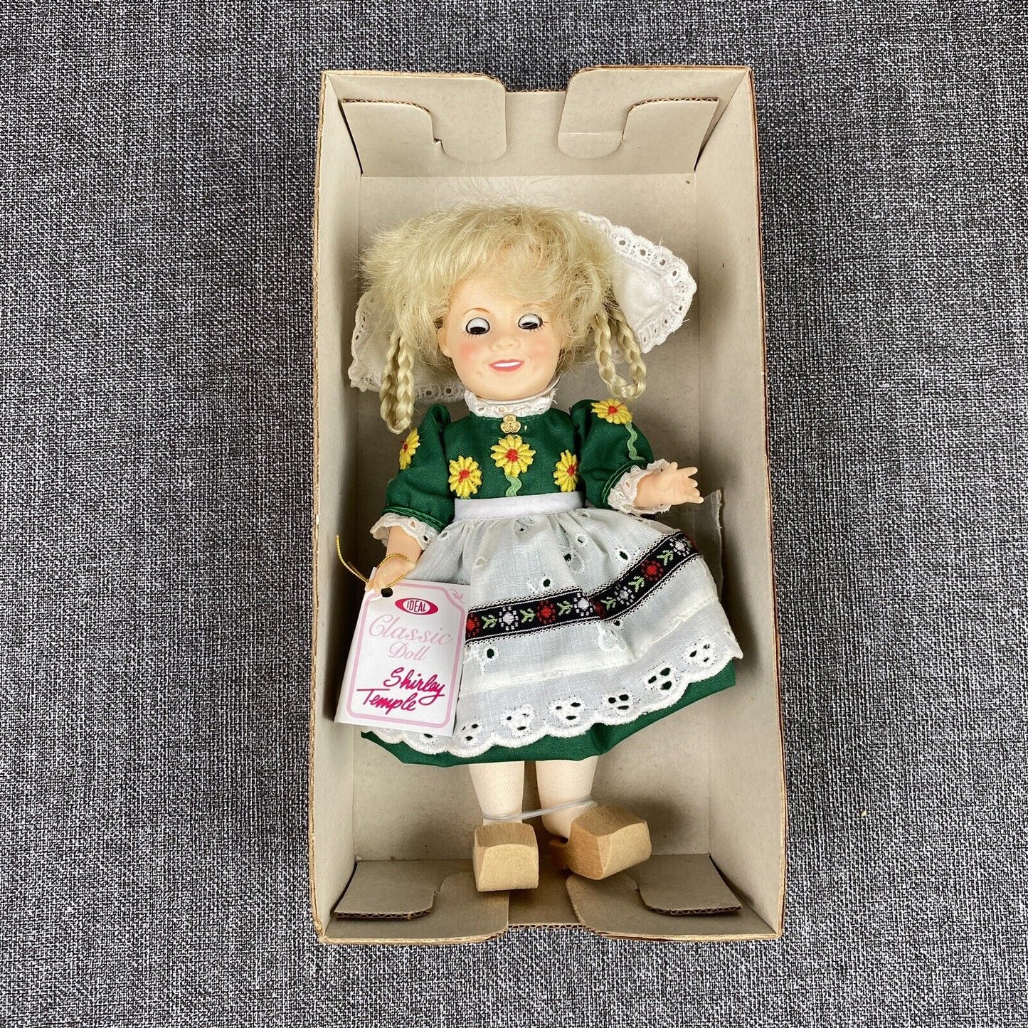 VINTAGE Shirley Temple 8" DOLL 1982 Ideal 'In Our Little Wooden Shoes' NOS