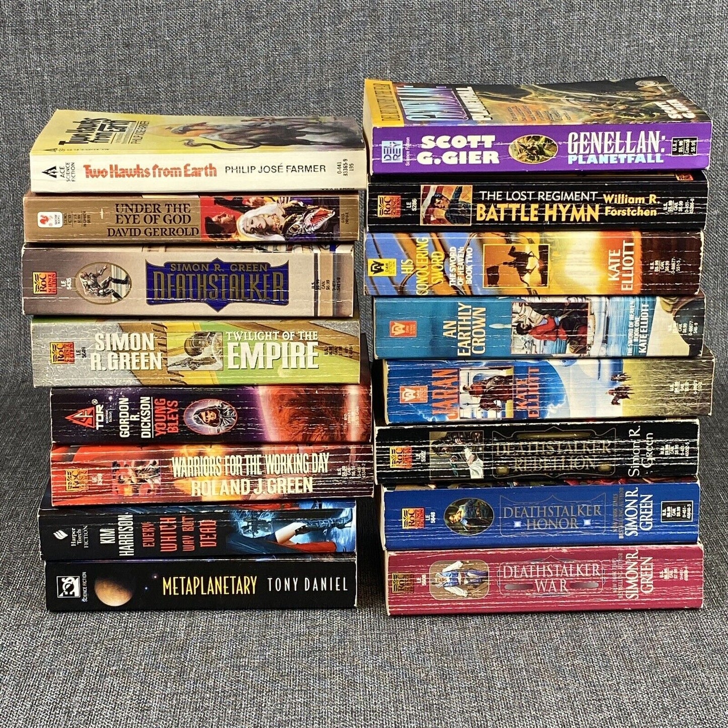 Lot of 16 SciFi Books - David Gerald, Philip Farmer, Simon Green, etc