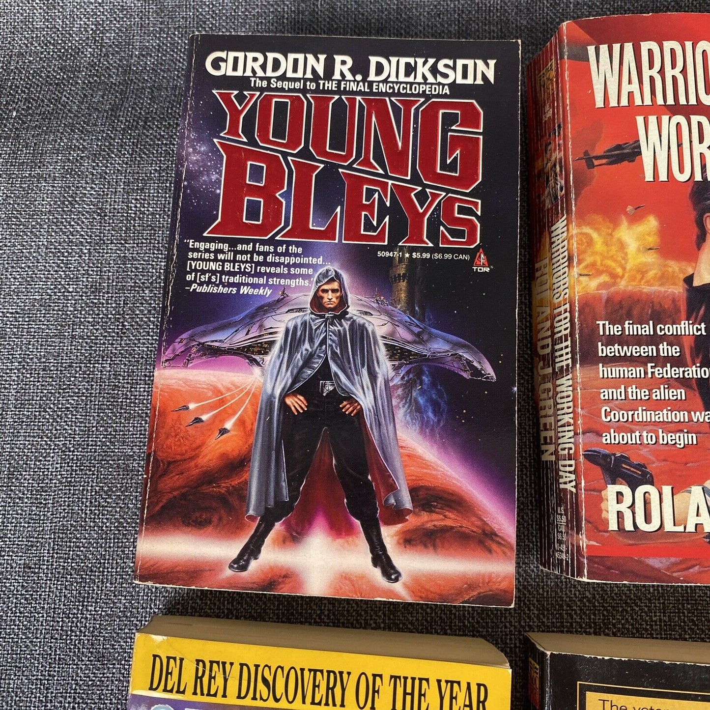 Lot of 16 SciFi Books - David Gerald, Philip Farmer, Simon Green, etc