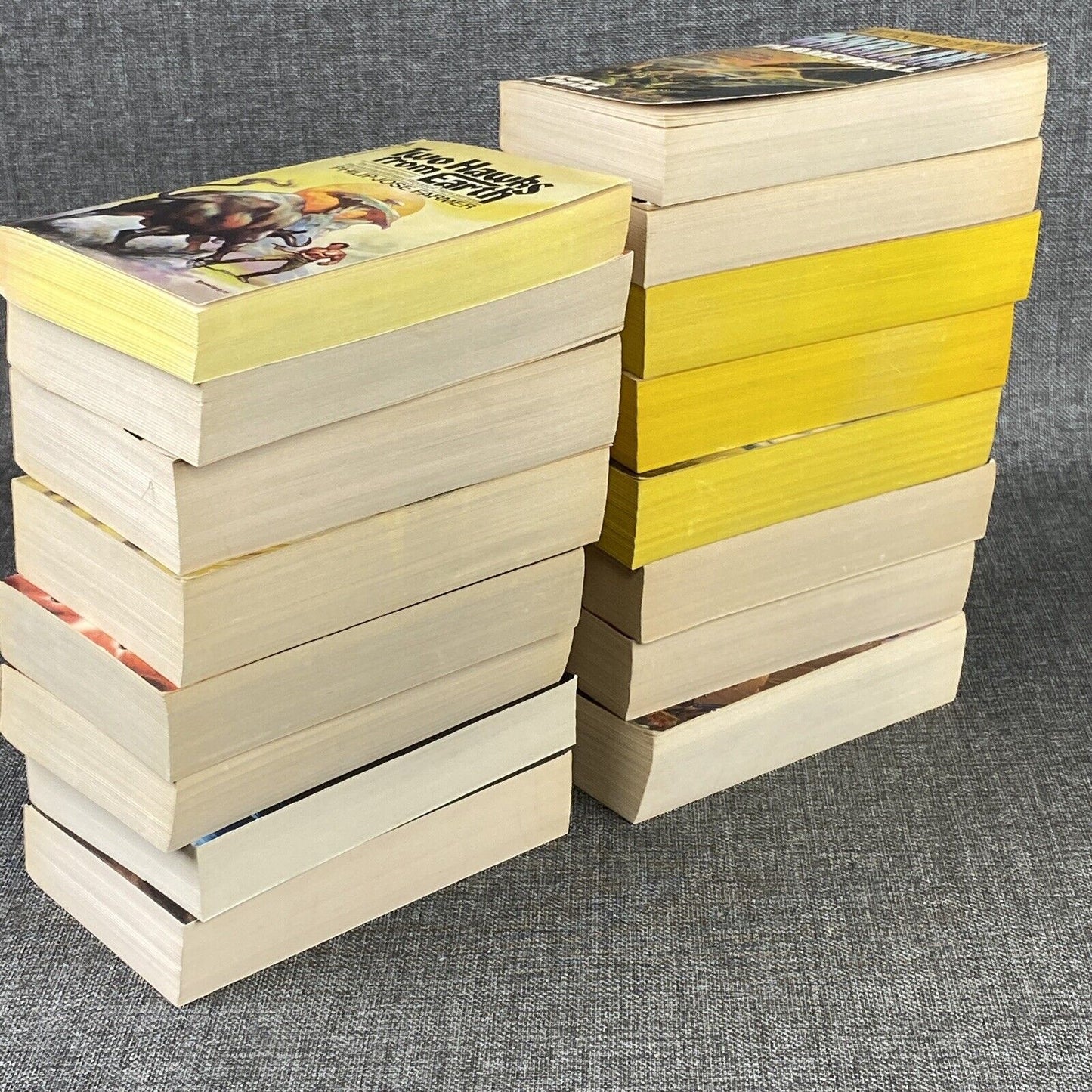 Lot of 16 SciFi Books - David Gerald, Philip Farmer, Simon Green, etc