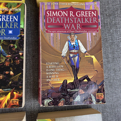 Lot of 16 SciFi Books - David Gerald, Philip Farmer, Simon Green, etc