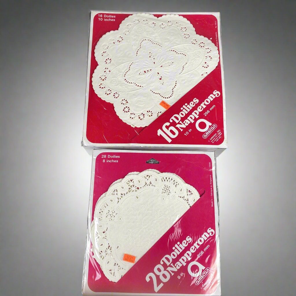 Amscan - Lot of 16 10" & 28 8" White Round Paper Doilies, 44 total doilies