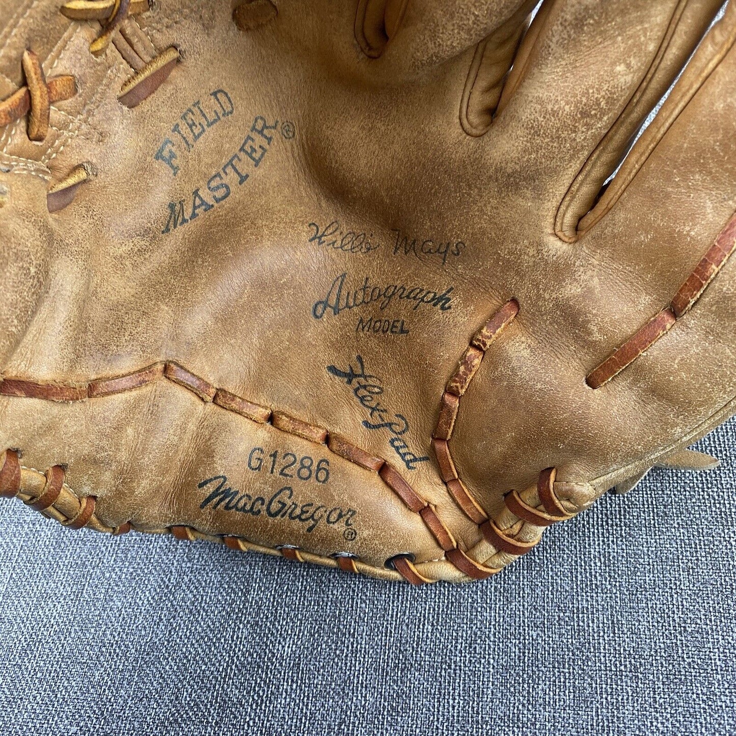 Vintage Baseball Glove MacGregor G1286 Willie Mays Personal Model