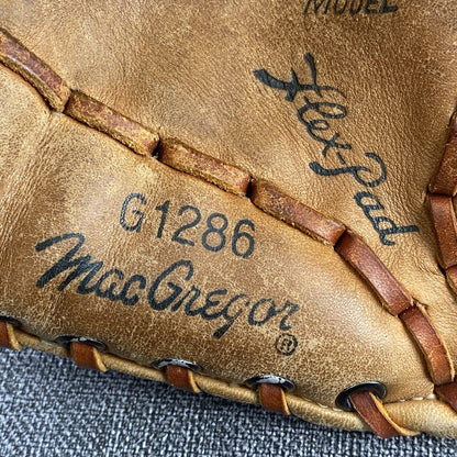 Vintage Baseball Glove MacGregor G1286 Willie Mays Personal Model