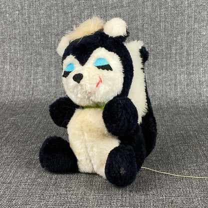 Vintage Dakin Plush Skunk with Blue Lids 7" Tall