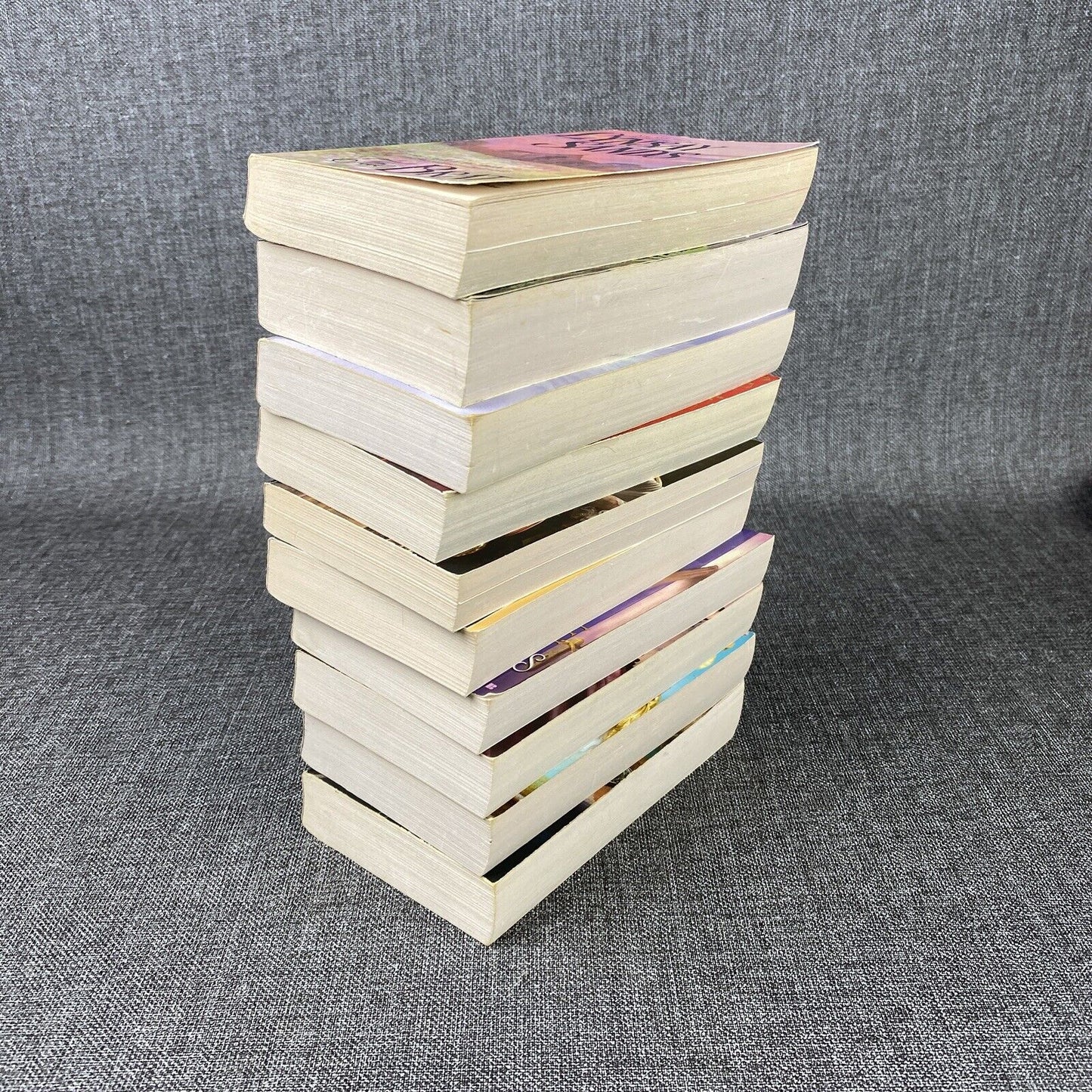 Lot of 10 Romance Novels Vintage Paperback, Amanda Quick, Karen Robards  etc...