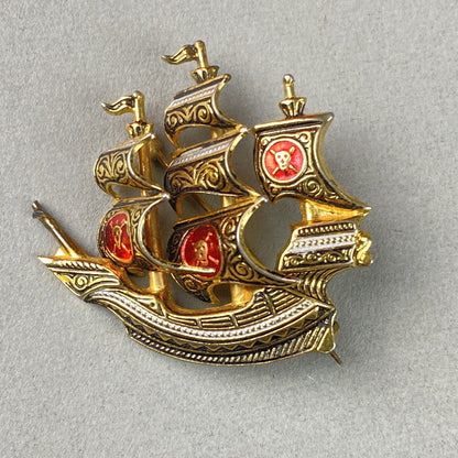 Vintage Spanish Galleon Sailing Boat Ship Damascene Brooch Pin Nautical Jewelry