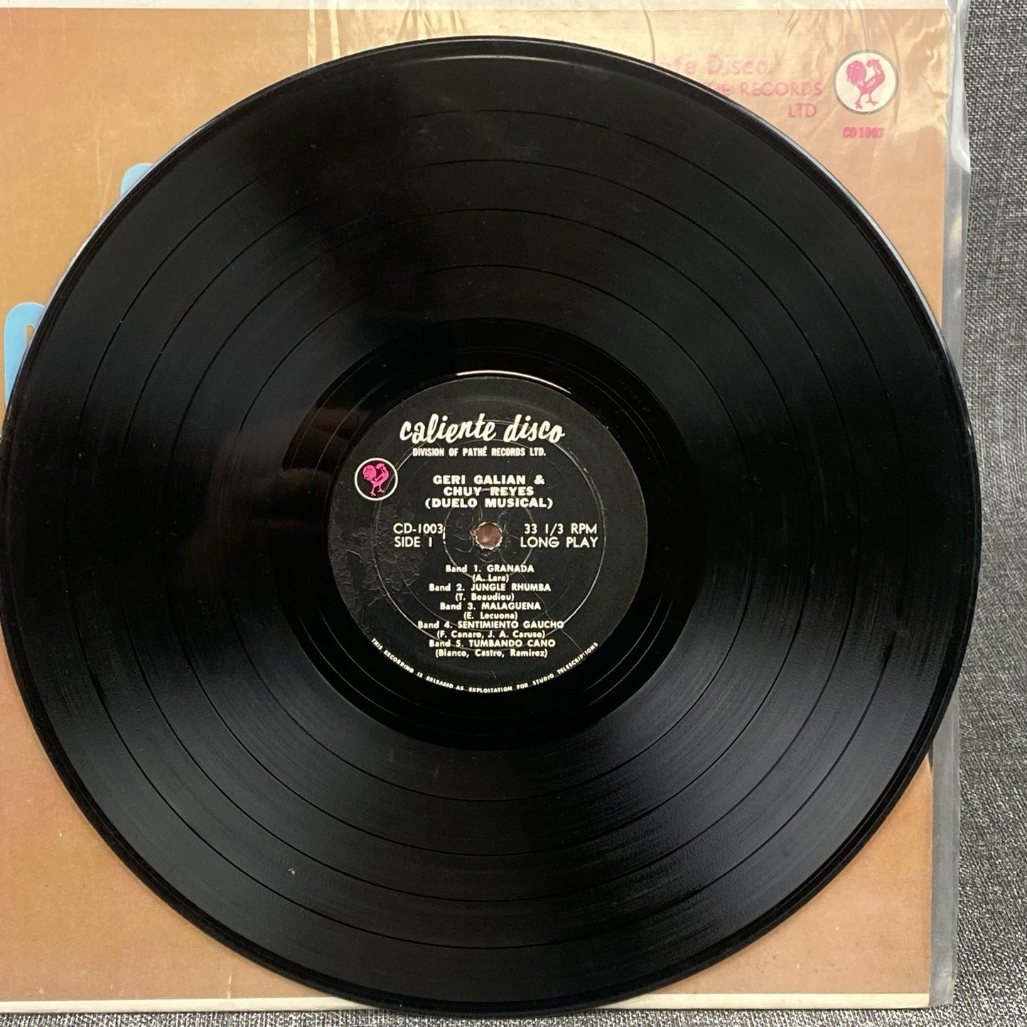 Geri Galian & Chuy Reyes - Duelo Musical - Caliente Discos - Latin Vinyl LP