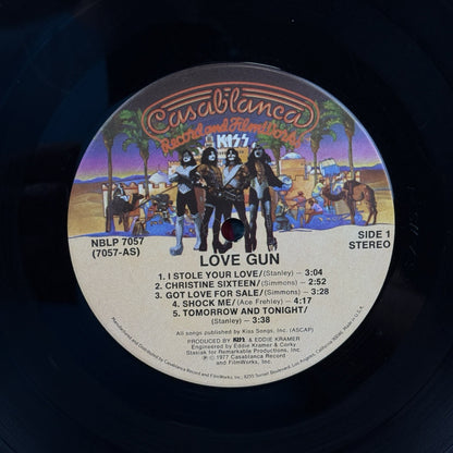 KISS LOVE GUN Casablanca 12" Vinyl Record LP 1977 - VERY GOOD