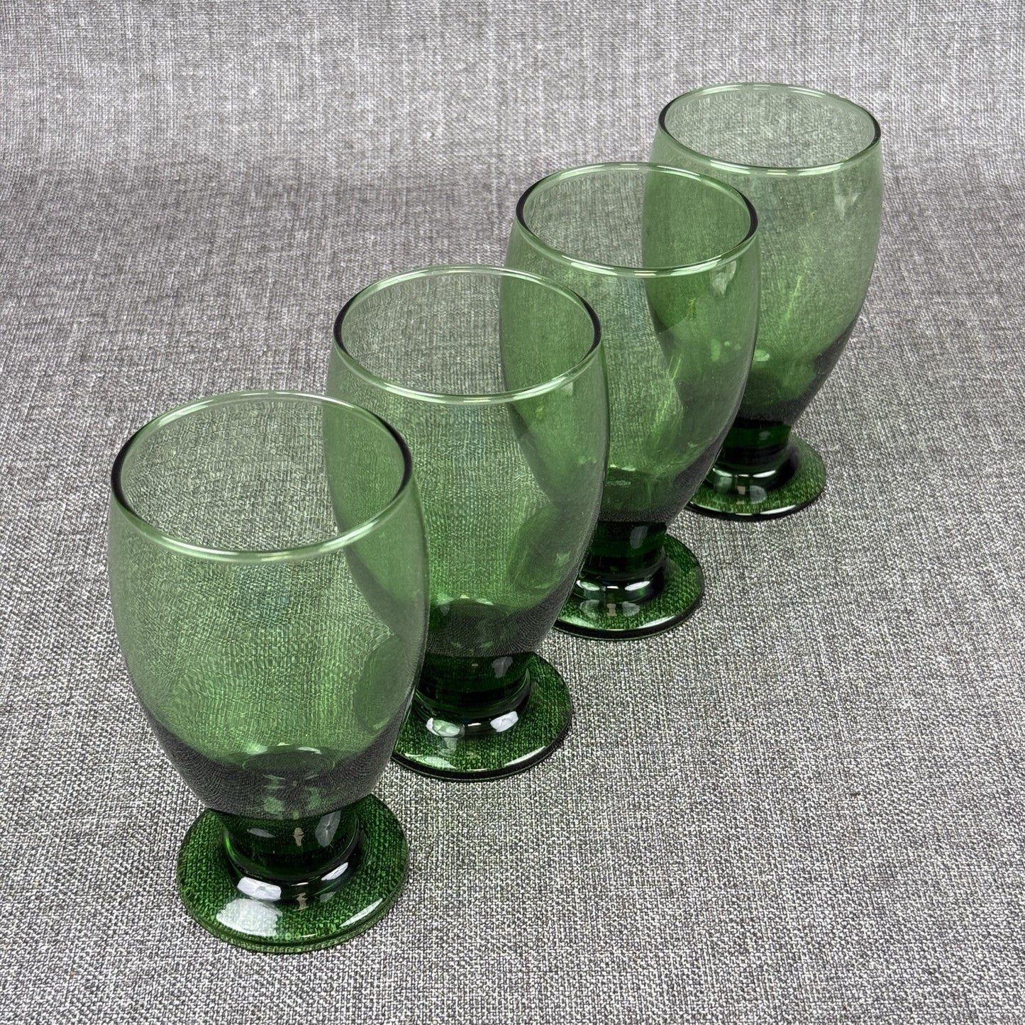 Set 4 Cristar Emerald Green Glass 5 1/4" Pedestal Water Wine Goblet Mid Century