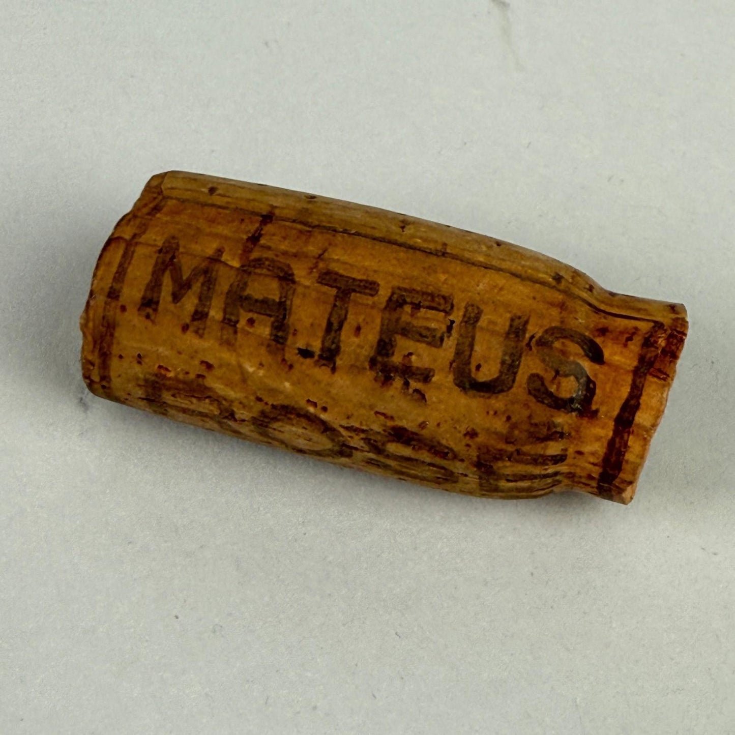 Emerald Green Glass Bottle Decanter with Cork Stopper 8"