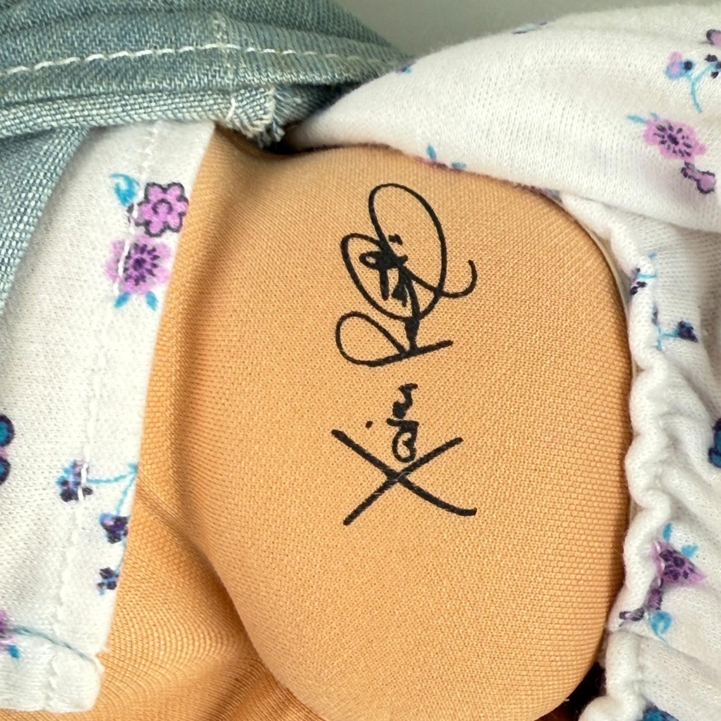 Cabbage Patch 2004 Kids Doll Blonde Hair Green Eyes Denim Overalls Outfit 17"