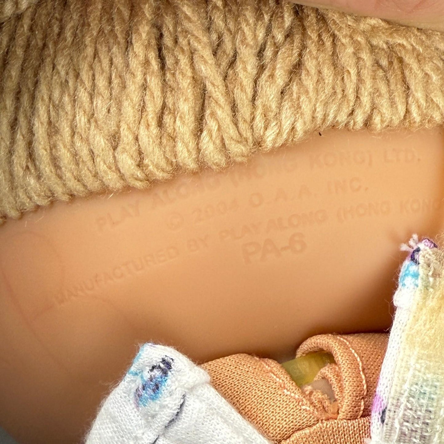 Cabbage Patch 2004 Kids Doll Blonde Hair Green Eyes Denim Overalls Outfit 17"