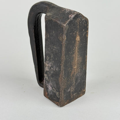 Colonial Williamsburg Restoration Flat Iron