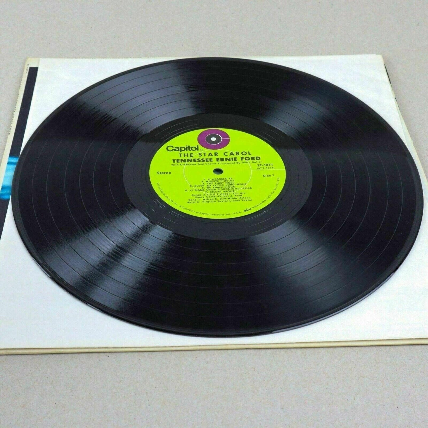The Star Carol Tennessee Ernie Ford Christmas Vinyl Record LP Capitol