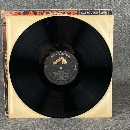 Returns To Carnegie Hall - Harry Belafonte (Vinyl Records 33 1/3, 6007