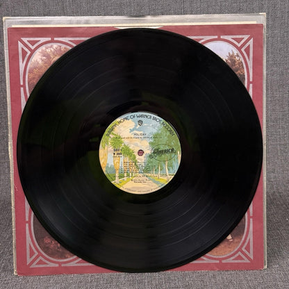 AMERICA "Holiday" 1974 Vinyl Record - EXCELLENT +