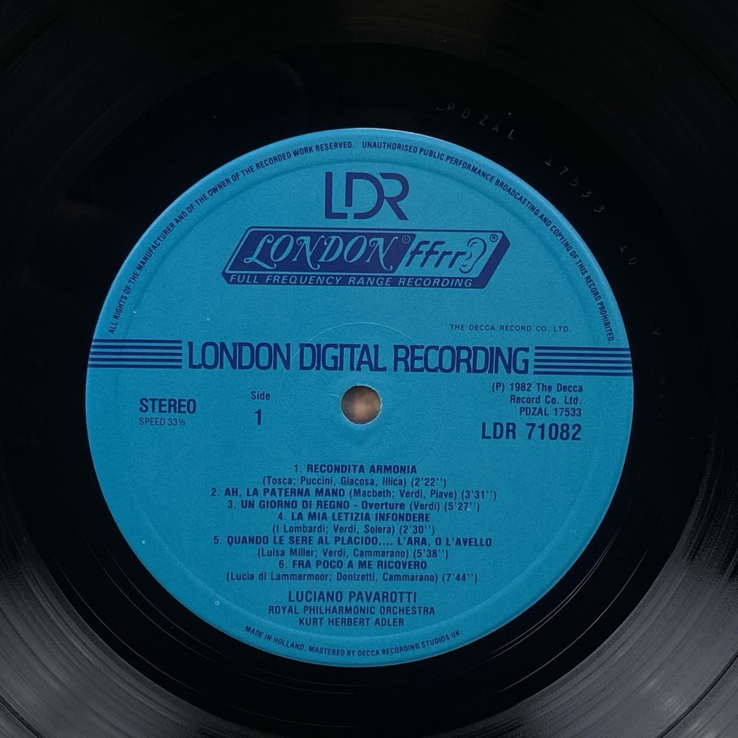 LUCIANO PAVAROTTI  Gala Concert at Royal Albert Hall Vinyl Record 1982 - NM