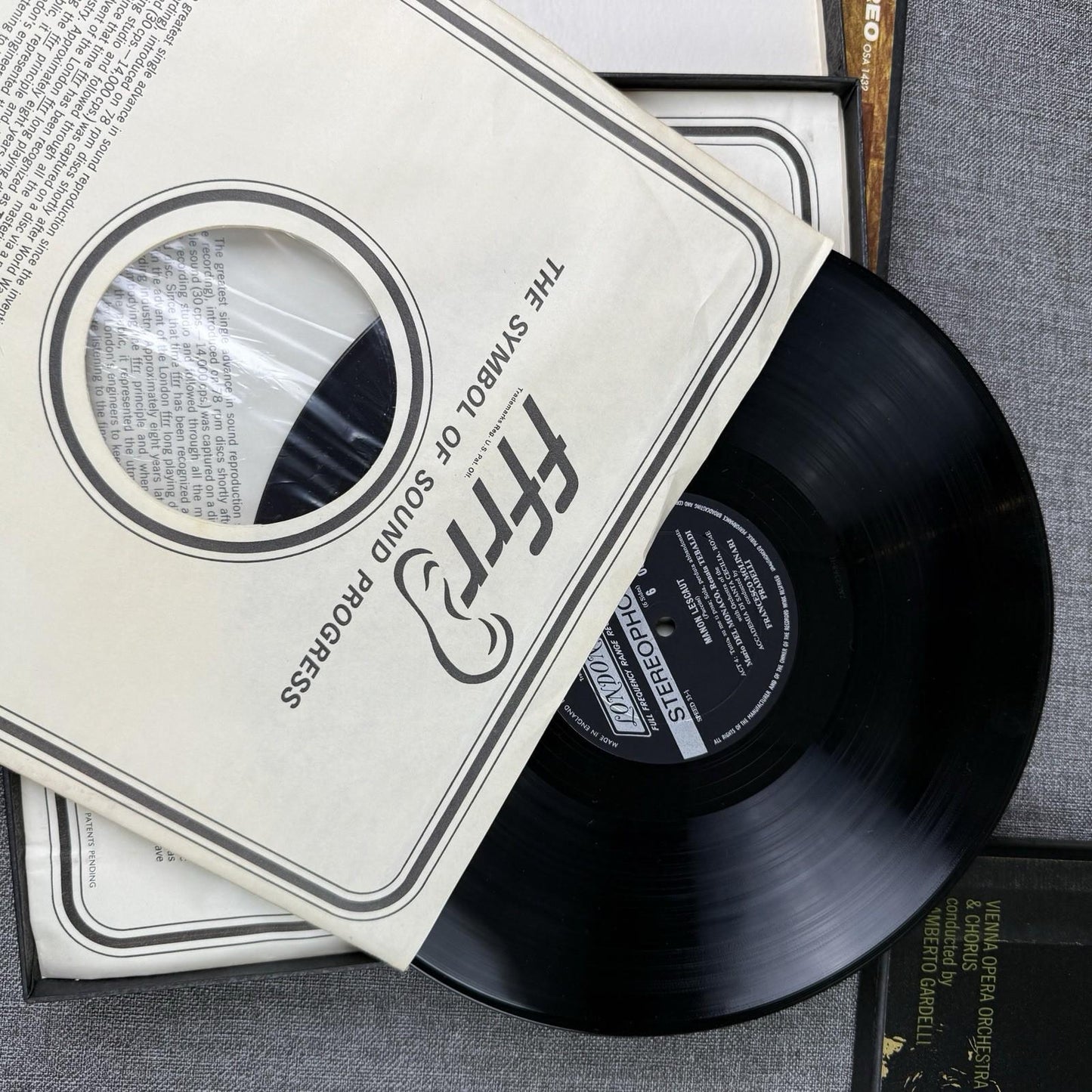 Lot of 4 Sets of Classic Operas Vinyl - Verdi , Puccini , Purrell ,  NEAR-MINT