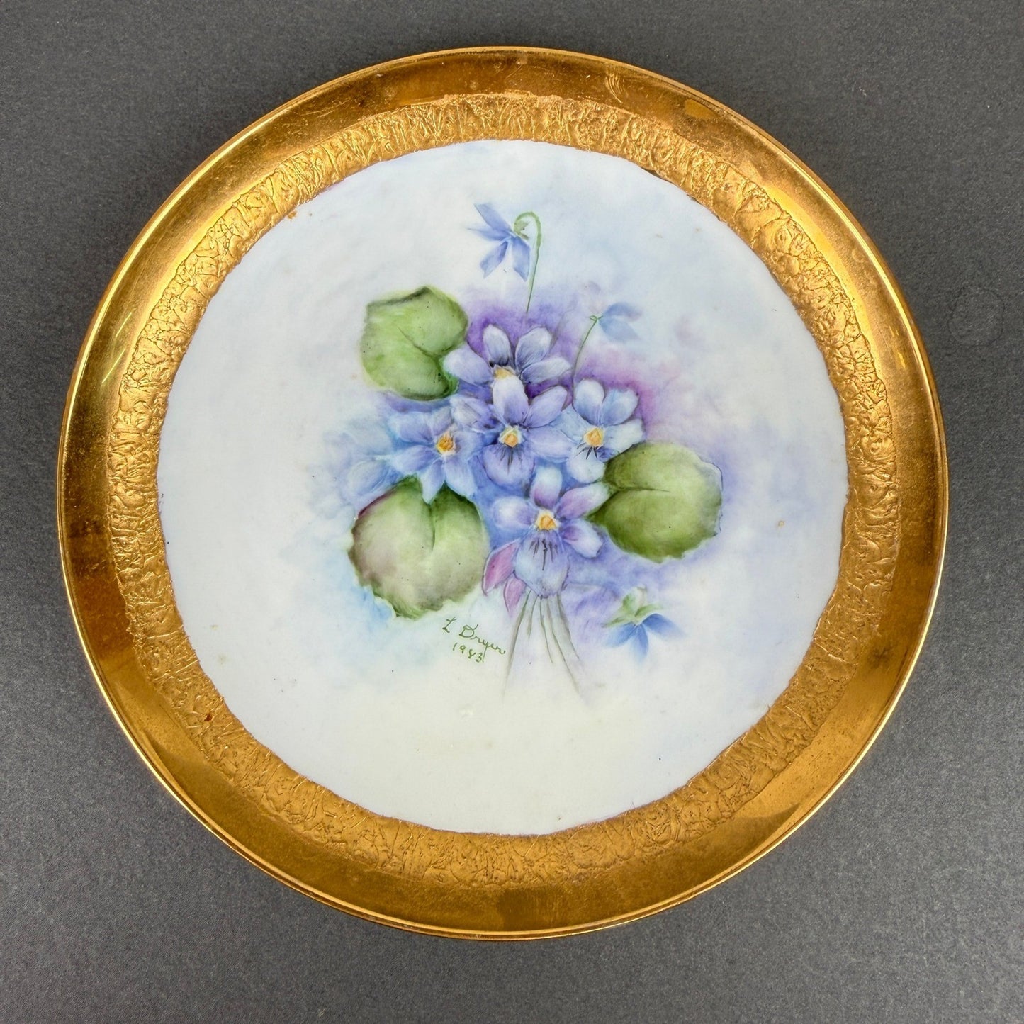 L Dryer Hand Painted Floral Porcelain Plate 7" Gold Gilt Violets 1943 Signed