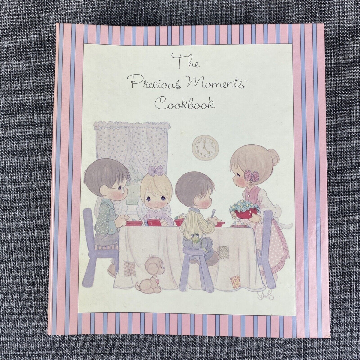 1980's Precious Moments Cookbook International Buffet Parties & Favorites