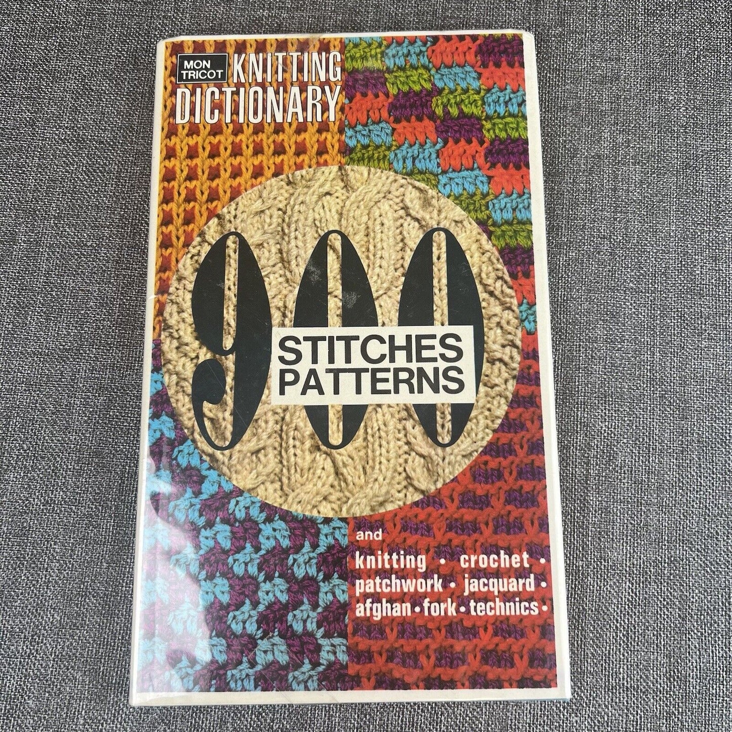 Mon Tricot Knitting Dictionary   900 Stitches and Patterns