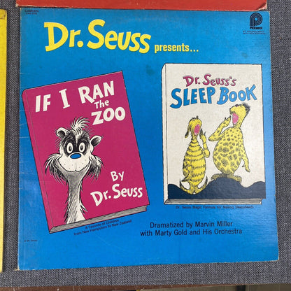 Lot o Dr. Seuss Books- The cat in the Hat, Fox in Socks, Sneetches