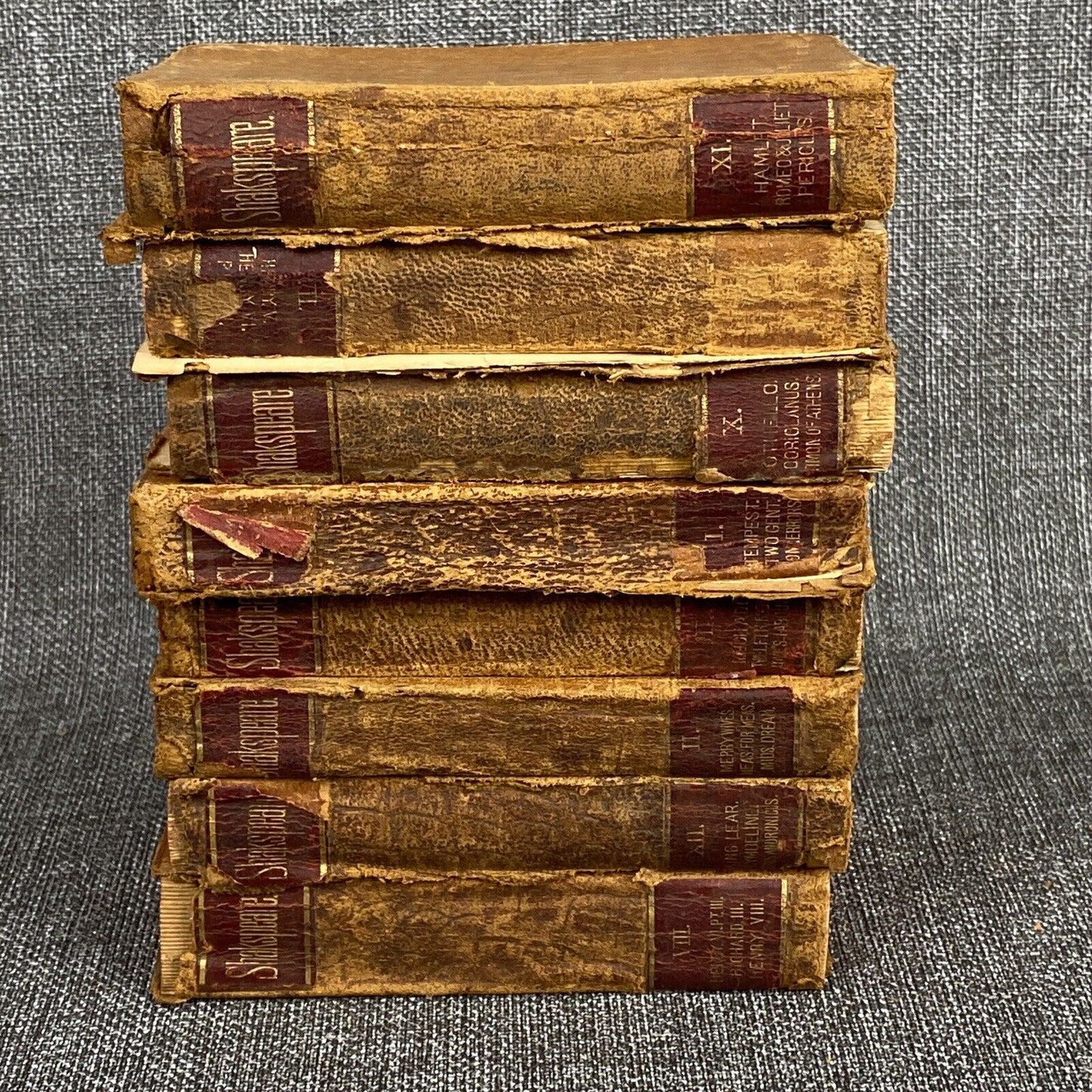 The Handy -Volume Miniature Shakspeare 8 Vol. Boxed Set 1800’s George Routledge