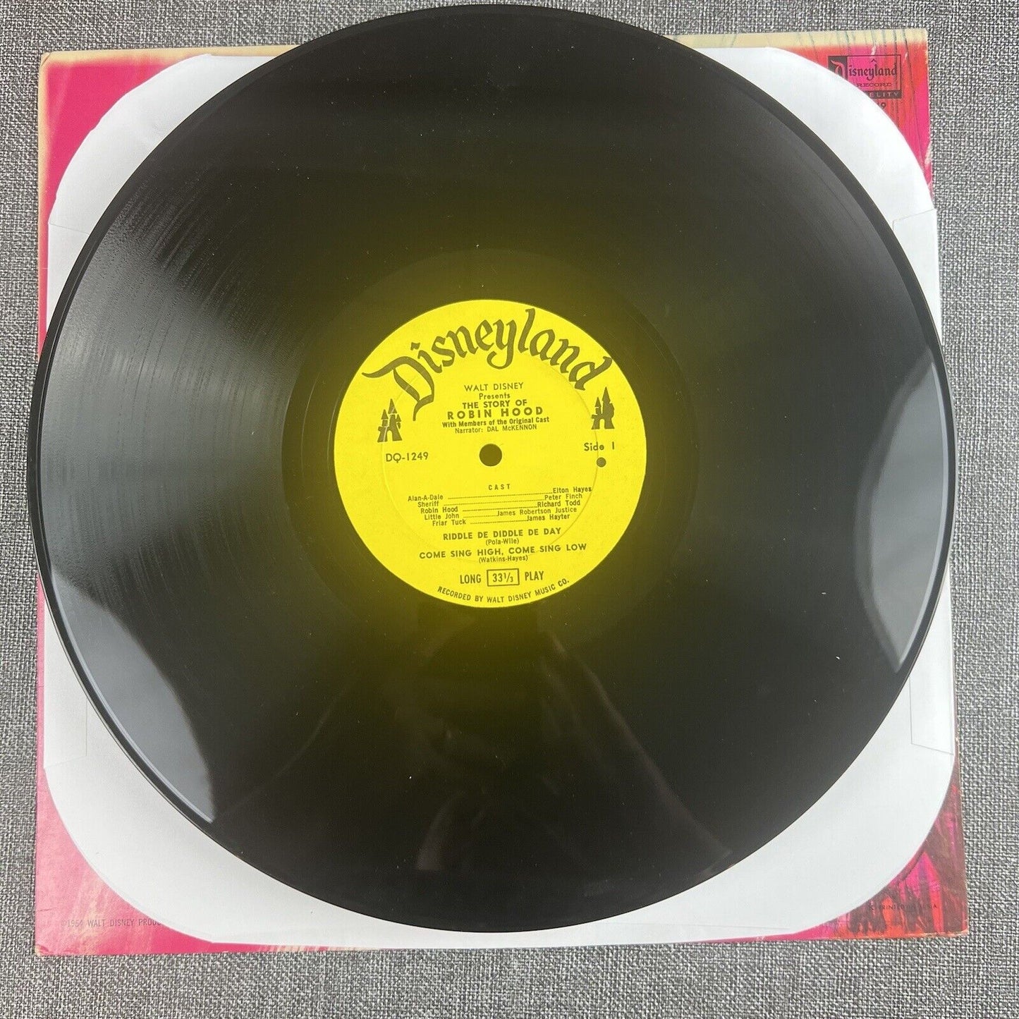 Walt Disney The Story of Robin Hood 1963 LP DQ-1249