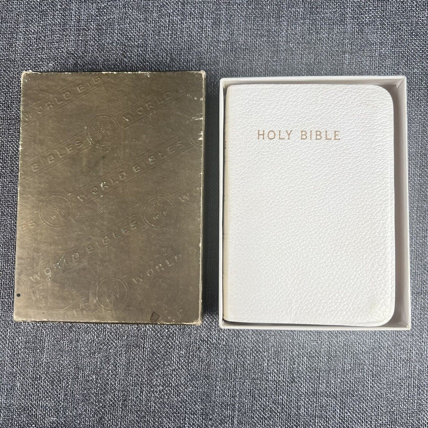 Holy Bible KJV White Vintage World Publishing Old and New Testaments NIB