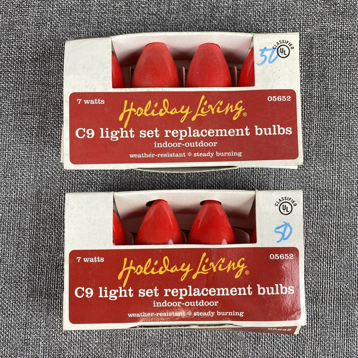 Vintage C9 Christmas Light Bulbs Red Holiday Underwriter Laboratories NOS