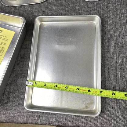 Lot Mirro aluminum baking pans USA, Muffin Pans, Small Sheet Pans, Loaf Pan