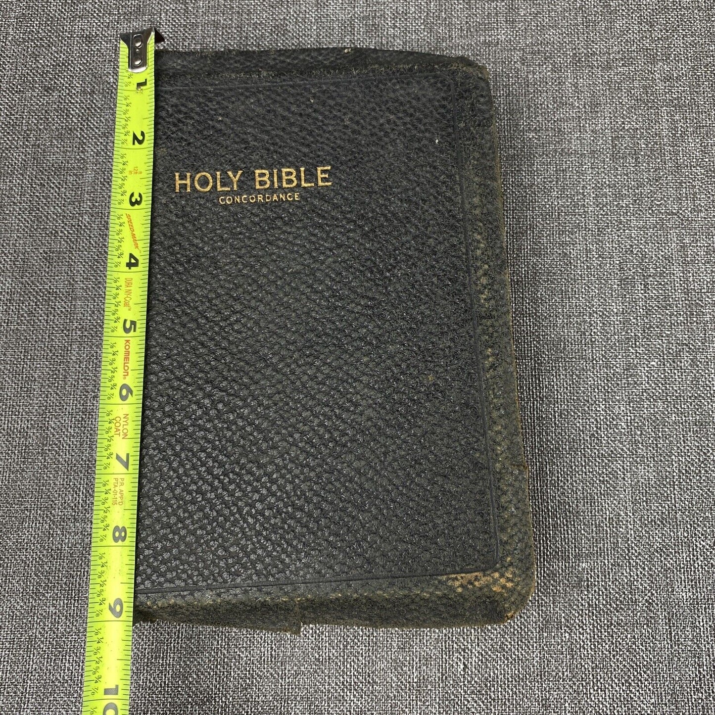 Vintage World Publishing Holy Bible Red Letter References KJV Leather