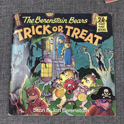 Lot of 3 Berenstain Bears First Time Books Trick Or Treat, Trouble Pets, Santa