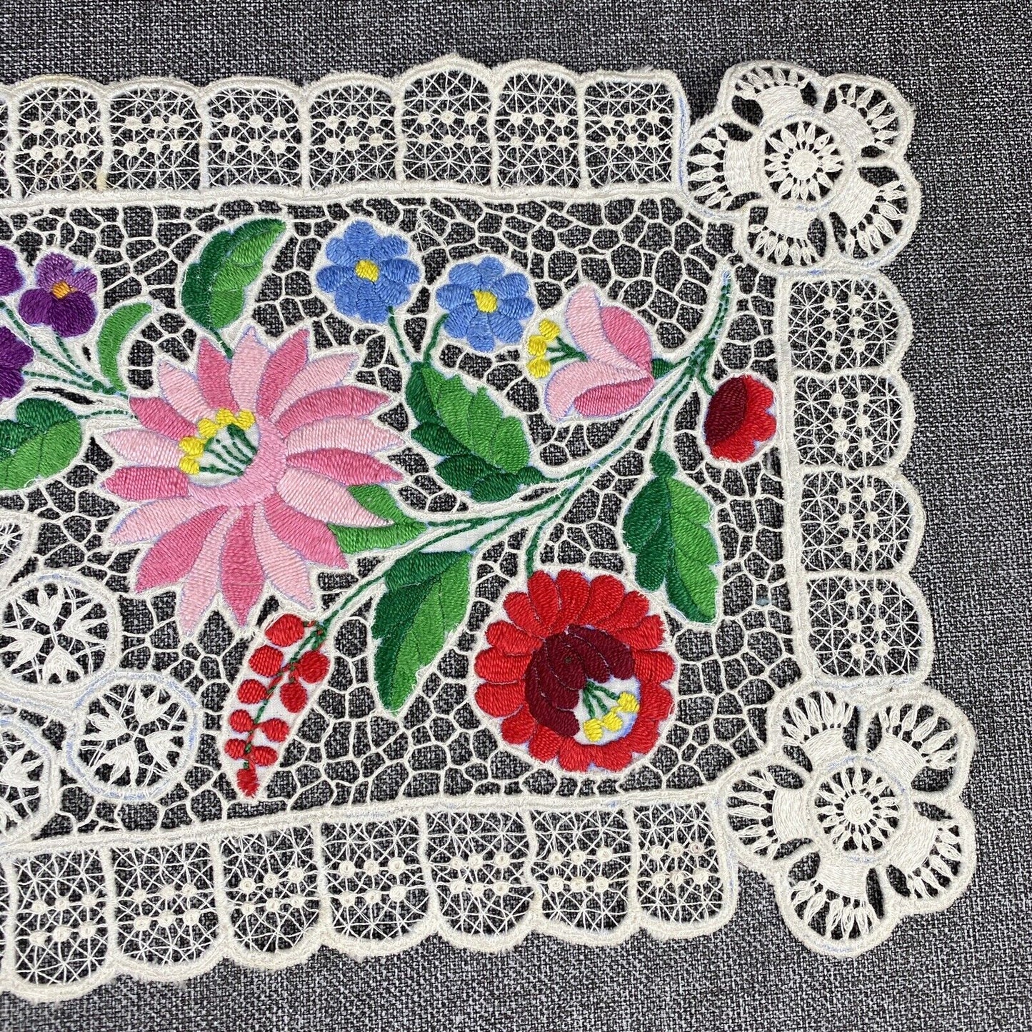 Embroidery Flower Table Runner Dresser Scarf 24" Long x 9" Wide