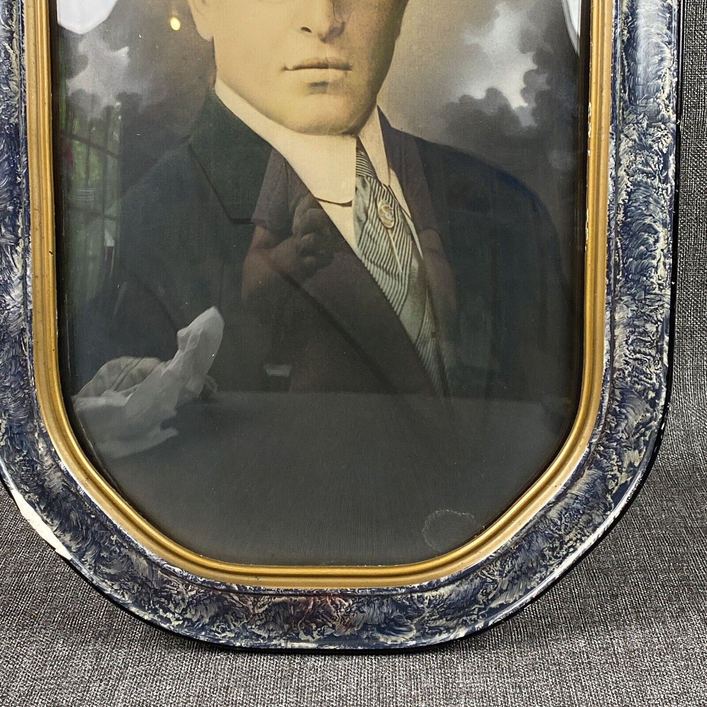 Convex Bubble Glass Picture Frame Wood with young man Photo Octagonal 18"x12"