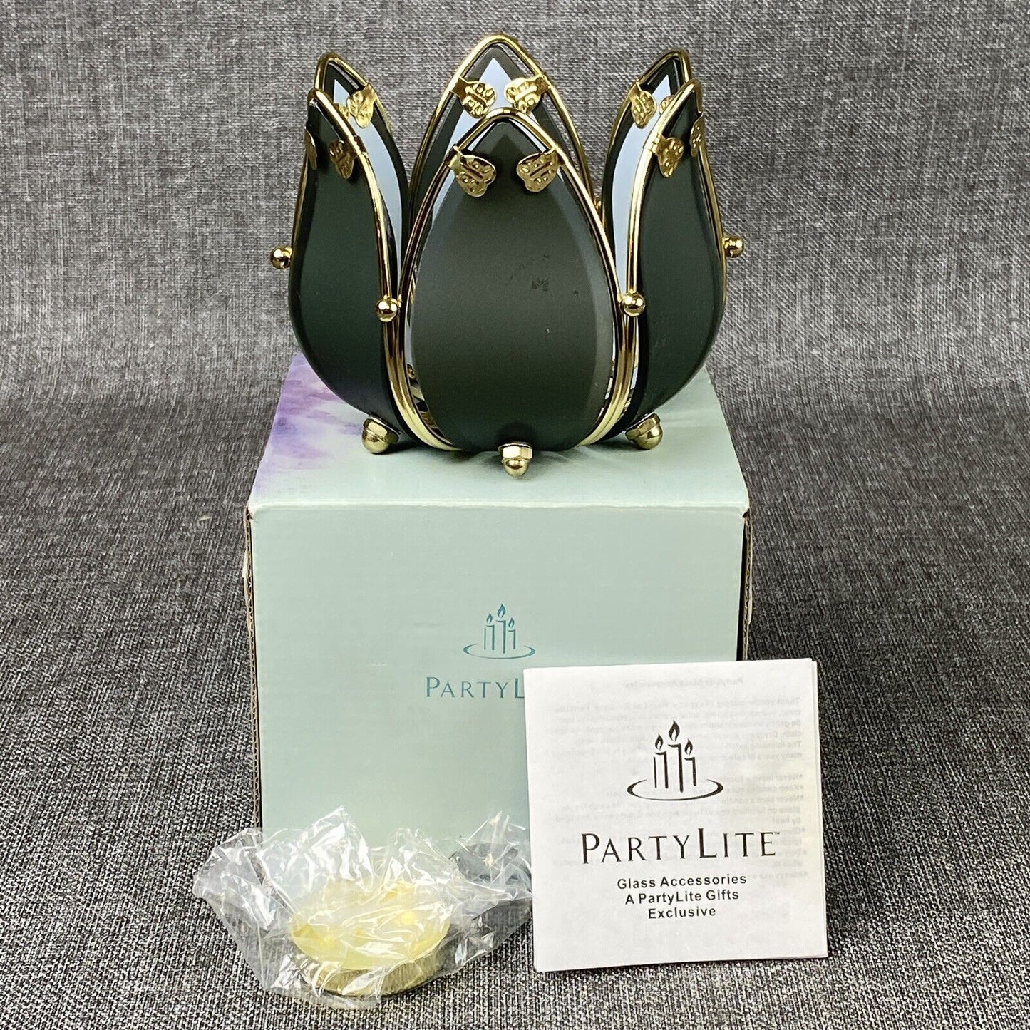 NIB Partylite Waterlily Lotus Frosted Glass Gold Metal Tealight Holder P0560 Box