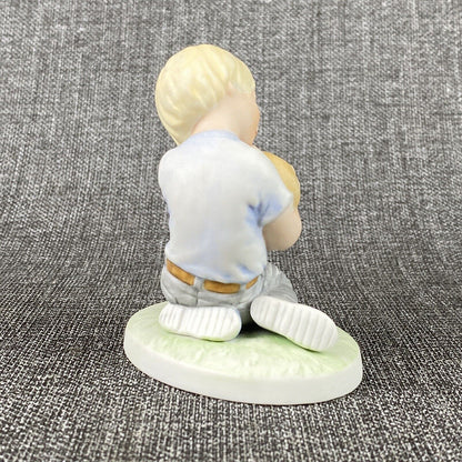 Vintage 1983 Frances Hook For a Mother's Love Hallmark Figurine Limited