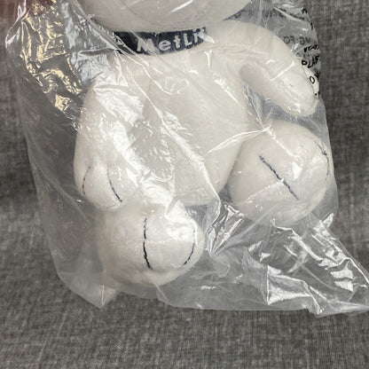 Snoopy Metlife 2010 NOS Plush