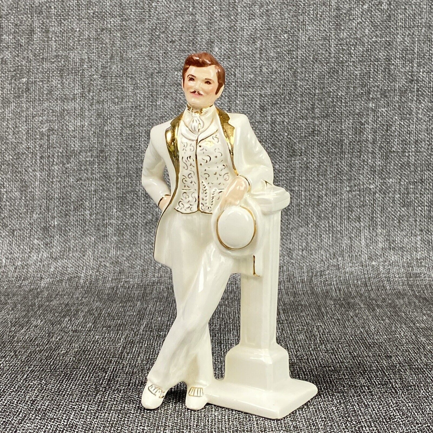 Vintage Rhett Butler by Jim Florence Ceramics Pasadena California Figurine