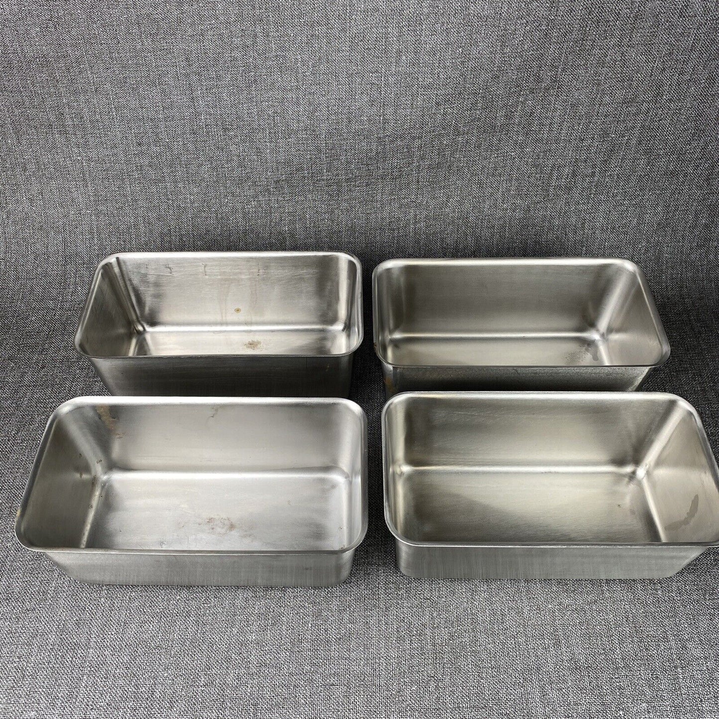 Lot of 4 Vollrath Super Pan II 18-8 Stainless Steel 4.1 QTS 33 4OZ Servings 7206