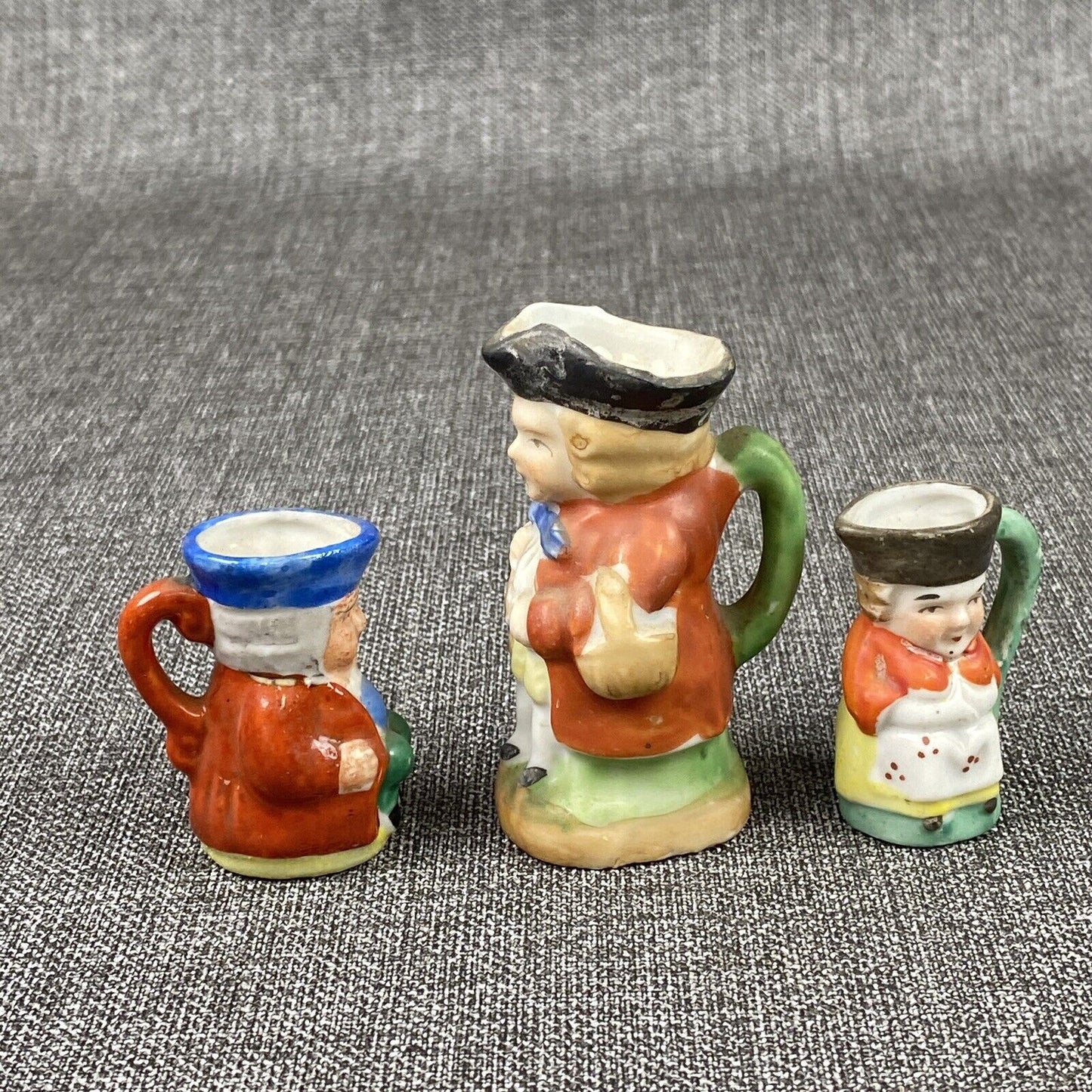 Occupied Japan Figurines Vintage CERAMIC COLONIAL Mini Mugs