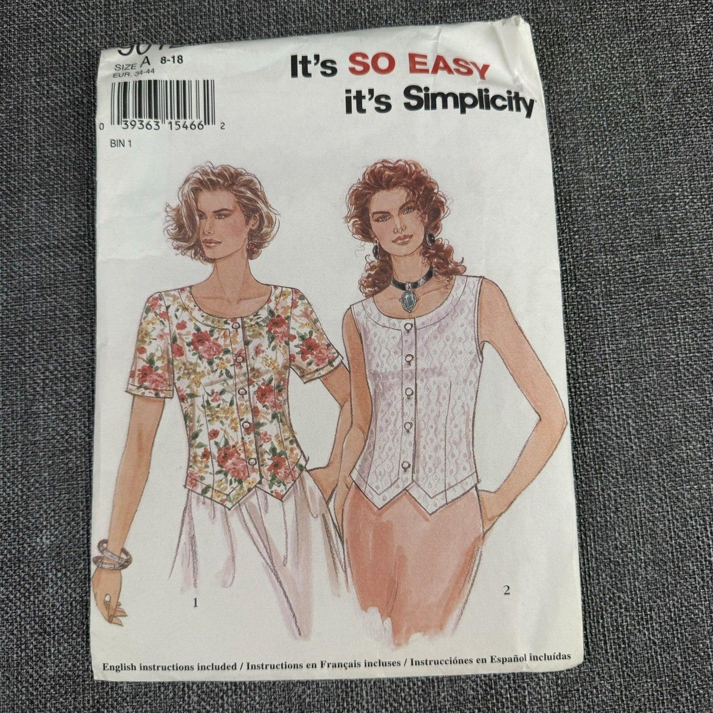 Simplicity #9012 - Ladies Scoop Neckline Top W/scalloped Hem Pattern 8-18