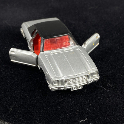 Tomica Tomy 1/63 1978 FORD MUSTANG II GHIA F38 Silver w Red Interior Japan