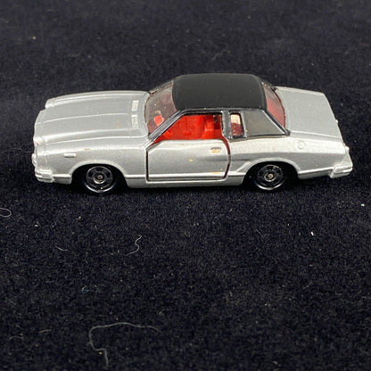 Tomica Tomy 1/63 1978 FORD MUSTANG II GHIA F38 Silver w Red Interior Japan